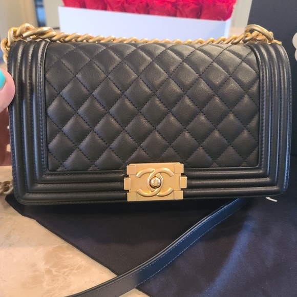 Chanel boy Meduim - Picture 1 of 9